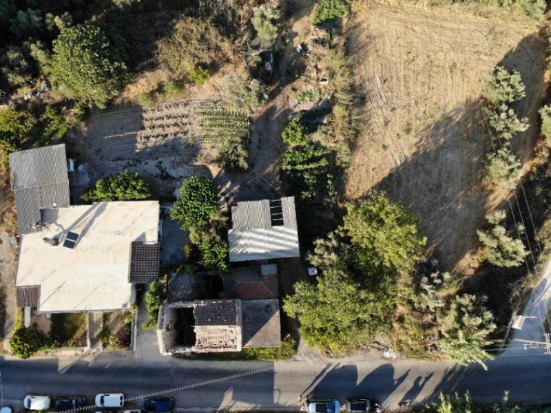 Agii Pantes im Apokoronas Kreta, Agii Pantes: Schönes Dorfgrundstück mit Bergblick zu verkaufen Grundstück kaufen